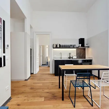 Komix Apart Apartment Rome